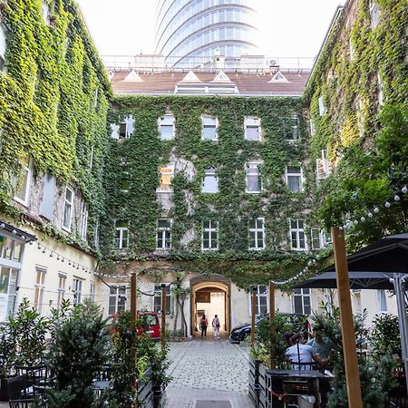 Family Deluxe A Stone Throw From The City Centre And Danube Vienna Exterior photo